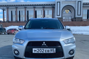 Mitsubishi Outlander, 2010