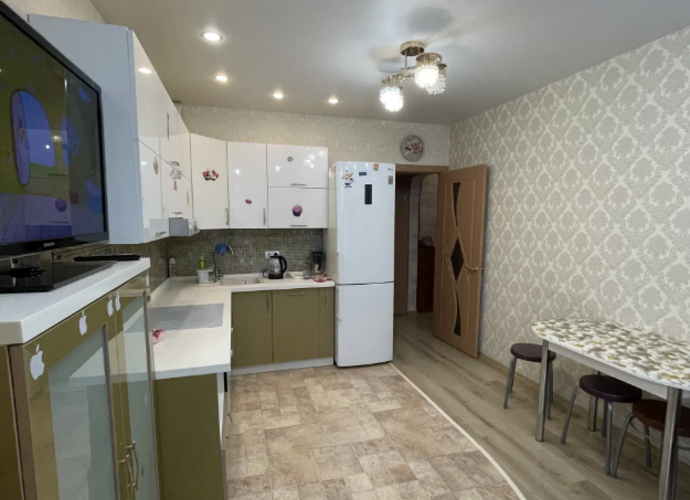 Продаётся 2-комн. квартира, 62 м²