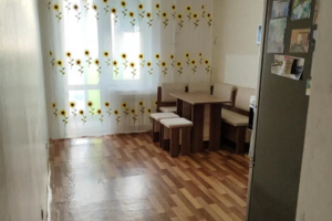 Продаётся 3-комн. квартира, 72 м²