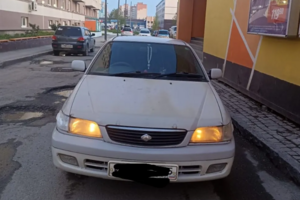 Toyota Corona, 1998