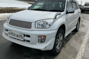 Toyota RAV4, 2001