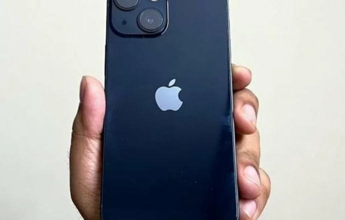 iphone 14 128 черный куплен недавно, полный комплект