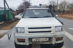 Nissan Terrano, 1998