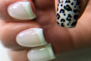 Izumrud Nails