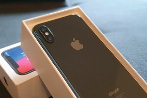 Продам iPhone X 64гб