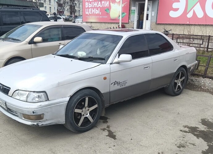 Toyota Vista, 1996