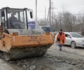 В Южно-Сахалинске приводят в порядок грунтовые дороги после зимы - план работы