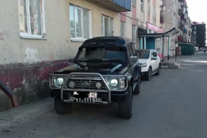 Nissan Другая, 1998
