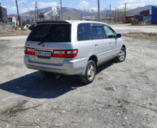 Nissan Primera, 2001