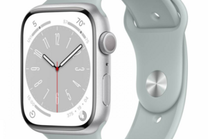 Apple watch 8 45mm Silver Aluminum