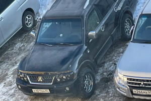 Mitsubishi Pajero, 2005