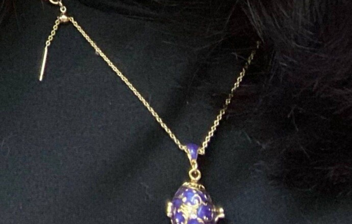 Потерялся кулон