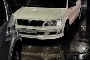 Mitsubishi Lancer, 2000