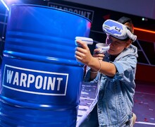 Арена виртуальной реальности для командных сражений от 2 до 10 человек.