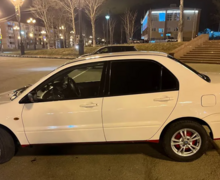 Mitsubishi Lancer, 2000